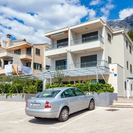 Dobro Apartment