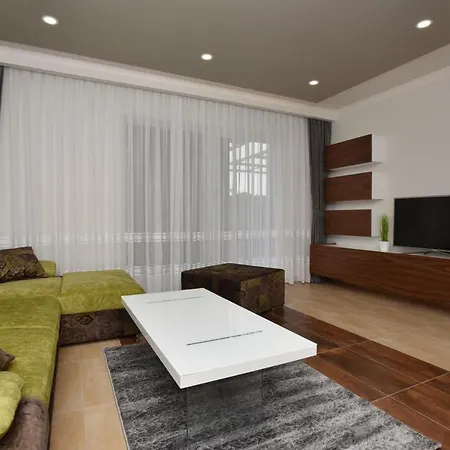 Dobro Apartamento *
